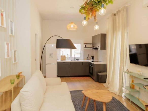 Modern 2BDR apartment in Pagrati